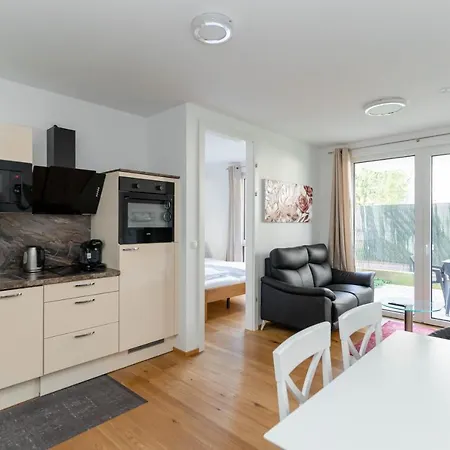 Modern Apartment With Tiny Garden Near City Center Wien Exterior foto