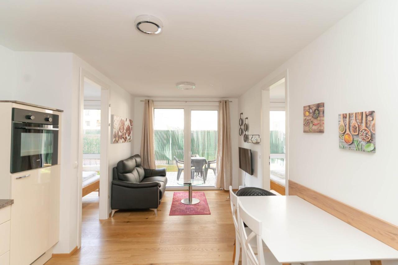 Modern With Tiny Garden Near Center * Wien